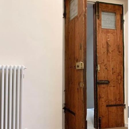 Appartamento Centro Storico Nuovo E Ristrutturato Πέζαρο Εξωτερικό φωτογραφία