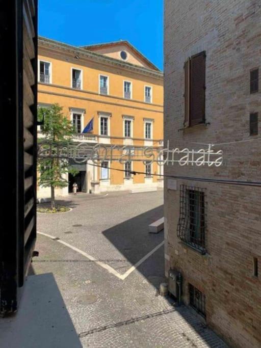 Appartamento Centro Storico Nuovo E Ristrutturato Πέζαρο Εξωτερικό φωτογραφία